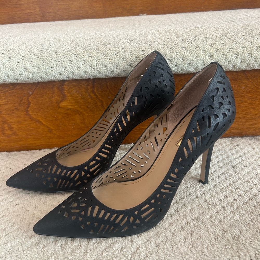 BCBGeneration Black Laser-Cut Stiletto Heels❤️10